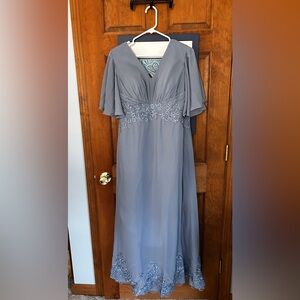 Elegant Slate Blue Embroidered V-Neck Evening Dress